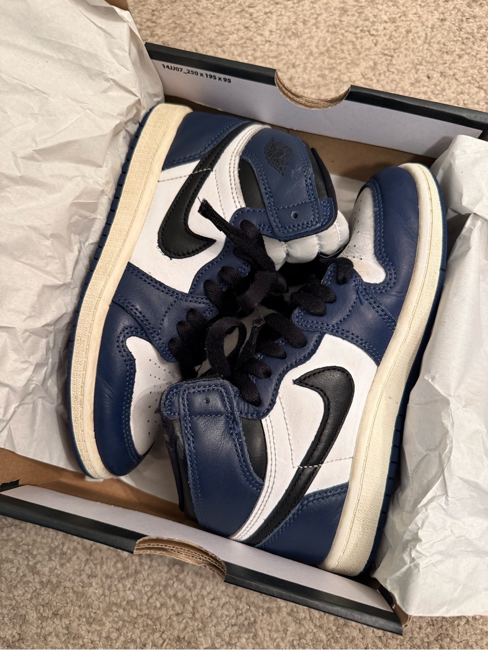 JORDAN 1 Retro High OG ‘Midnight Navy’ Sneakers sz 2 - Picture 9 of 9